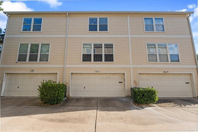 2922 Crawford St in Houston, TX - Building Photo - Building Photo