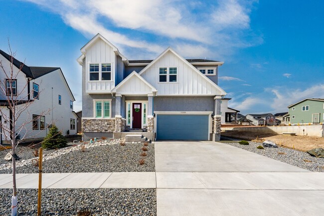 property at 10084 Manhattan Dr