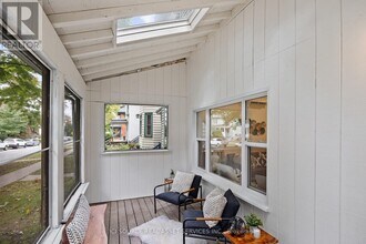 304 Lincoln Rd in Windsor, ON - Building Photo - Building Photo