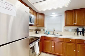 4017 Audubon Dr in Largo, FL - Building Photo - Building Photo