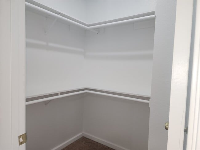 property at 6719 Roanoke St