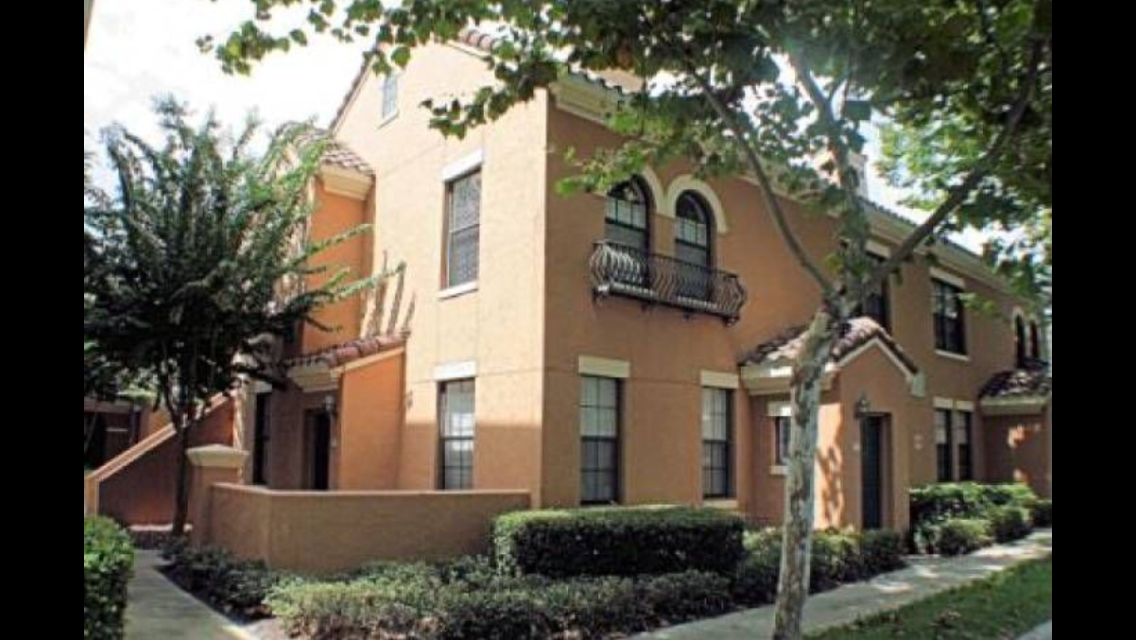 730 Siena Palm Dr, Unit 102 in Kissimmee, FL - Foto de edificio