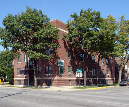 Washington Manor in Fort Wayne, IN - Building Photo - Building Photo