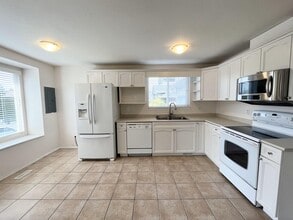 5614 Kathleen Dr in Chilliwack, BC - Building Photo - Building Photo