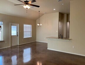 402 Joanne Loop in Buda, TX - Building Photo - Building Photo