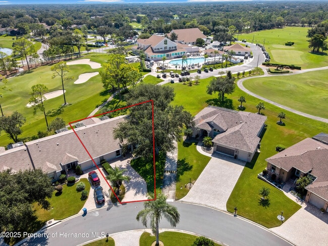 2368 Fairskies Dr in Spring Hill, FL - Building Photo - Building Photo