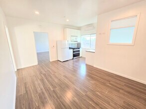 3121 Larga Ave, Unit 3 in Los Angeles, CA - Building Photo - Building Photo