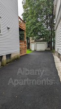 71 N Allen St in Albany, NY - Building Photo - Building Photo