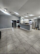 2913 W Kevin Rd in Avon Park, FL - Building Photo - Building Photo