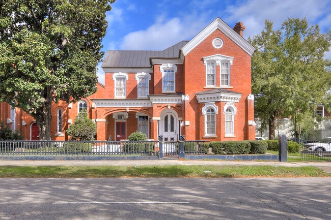 property at 629 Greene St