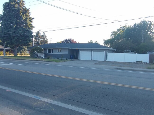 1201 N 15th St in Coeur d'Alene, ID - Building Photo - Building Photo