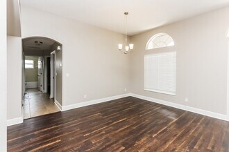 2514 Allwood Ave in Valrico, FL - Building Photo - Building Photo