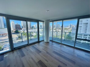 1500 Rycroft St in Honolulu, HI - Building Photo - Building Photo