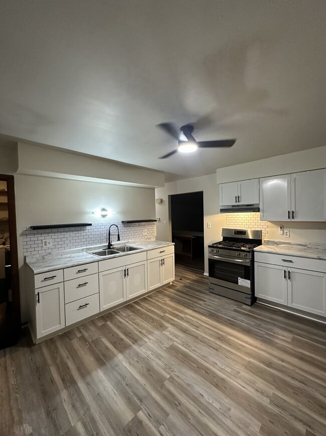 5271 Concord Ave, Unit A in Portage, IN - Building Photo - Building Photo