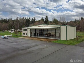 191 Airport Rd, Unit 303 in Port Townsend, WA - Building Photo - Building Photo