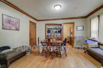 2646 Dupont Ave N in Minneapolis, MN - Foto de edificio - Building Photo