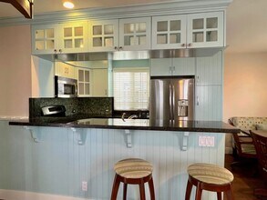 121 36th St in Newport Beach, CA - Building Photo - Building Photo