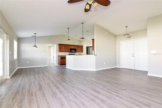 2226 Bluebird Ave in Bartow, FL - Building Photo - Building Photo