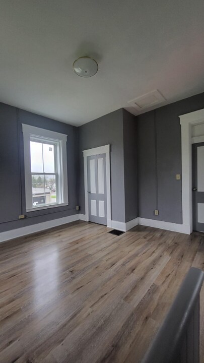 10 Kirk Ave in Hamilton, OH - Building Photo