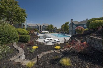 Vue at 3600 in Richmond, CA - Building Photo - Building Photo