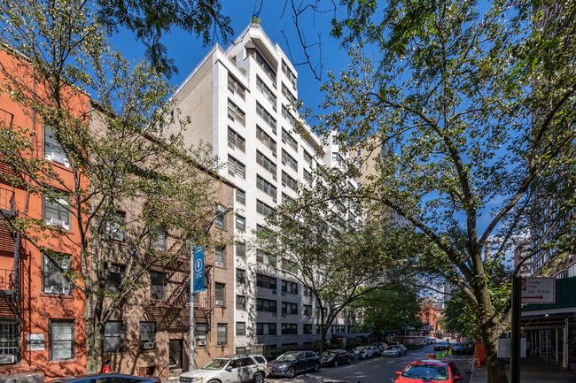 The Eastbrook in New York, NY - Building Photo - Building Photo