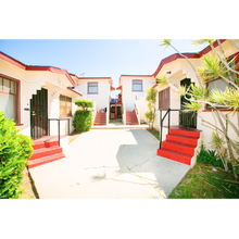 San Pedro Villas in San Pedro, CA - Building Photo - Building Photo