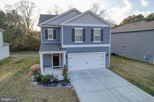124 Currant Cir in Magnolia, DE - Building Photo