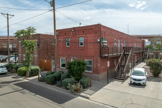 911-919 Chihuahua St in El Paso, TX - Foto de edificio - Primary Photo