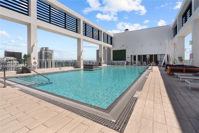 property at 151 SE 1st St