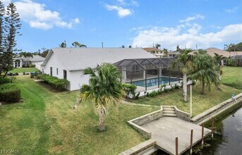 2230 SE 5th Pl in Cape Coral, FL - Building Photo - Building Photo