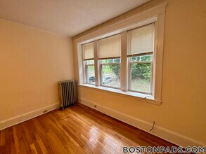 179 Thomas E. Burgin Pkwy in Quincy, MA - Building Photo - Building Photo