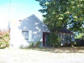 802 NW 49th St in Seattle, WA - Building Photo - Building Photo