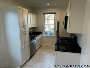 71 Kilsyth Rd, Unit 12 in Boston, MA - Building Photo - Building Photo