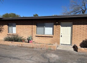 2838 N Sparkman Blvd in Tucson, AZ - Building Photo