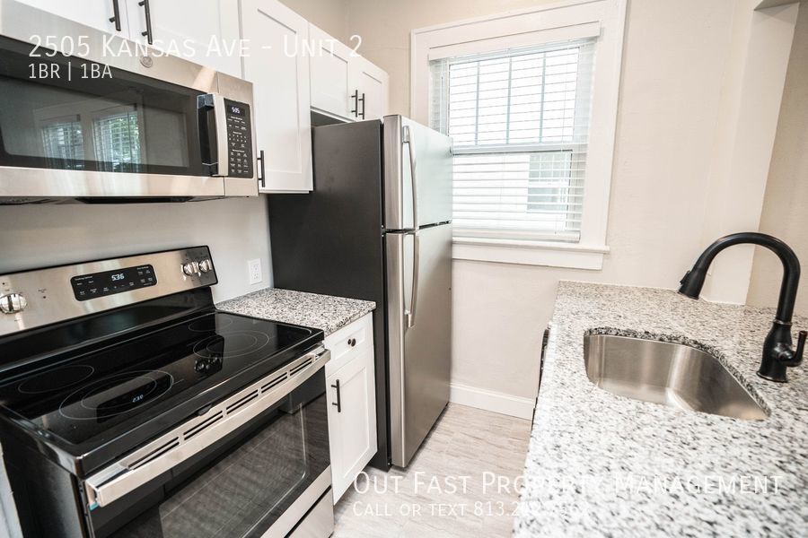 2505 W Kansas Ave-Unit -Unit 2 in Tampa, FL - Building Photo