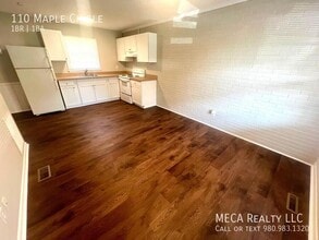 110 Maple Cir in Belmont, NC - Building Photo - Building Photo