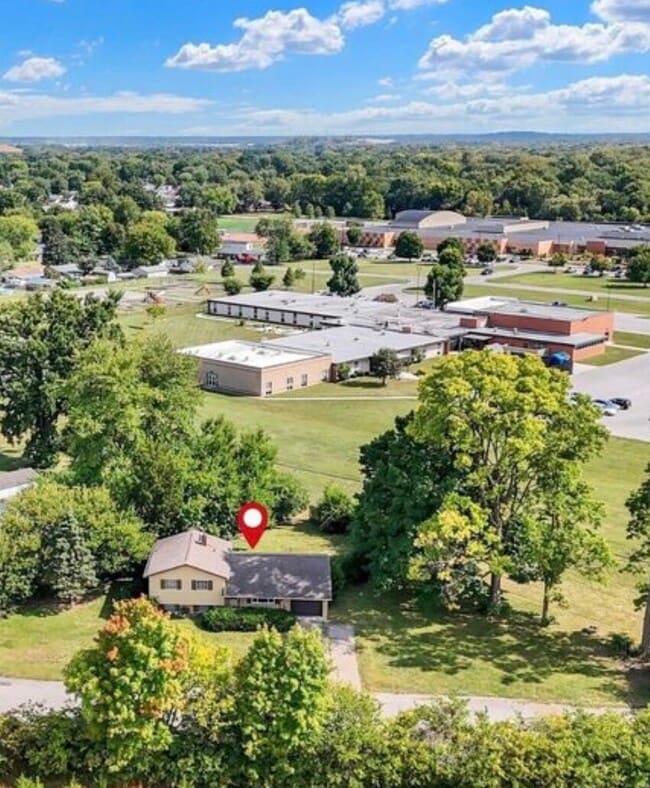 4927 W Southern Ave in Indianapolis, IN - Building Photo - Building Photo