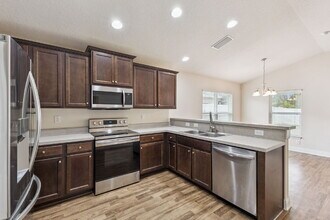 458 Macon Dr in Titusville, FL - Building Photo - Building Photo