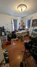 60 Fisher Ave, Unit 2 in Boston, MA - Building Photo - Building Photo