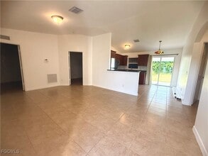 3100 40th St SW in Lehigh Acres, FL - Building Photo - Building Photo