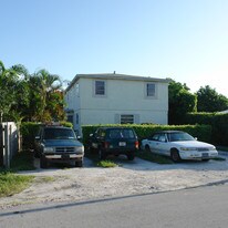 5 NE 16th Ct in Fort Lauderdale, FL - Building Photo