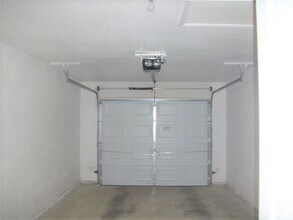 320 W Church Ave, Unit A in Killeen, TX - Foto de edificio - Building Photo