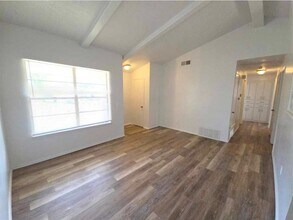 3224 Lazy Ln in Del City, OK - Building Photo - Building Photo