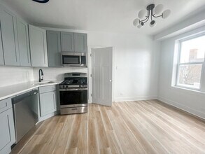 3927 N Southport Ave in Chicago, IL - Building Photo - Building Photo