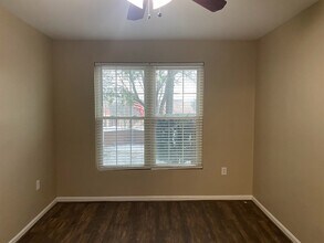 259 S Pickett St, Unit 101 in Alexandria, VA - Building Photo - Building Photo