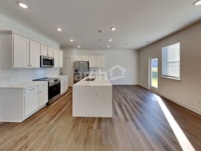1007 Highland Walk in Canton, GA - Building Photo - Building Photo