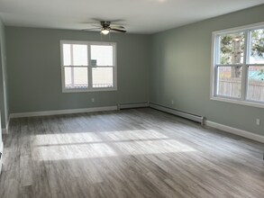 45 Robin's Way in Essex Junction, VT - Building Photo - Building Photo
