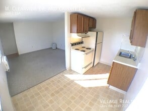 81 W Clearview Dr in Shrewsbury, PA - Building Photo - Building Photo