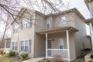 1943 Center St in Columbia, MO - Building Photo