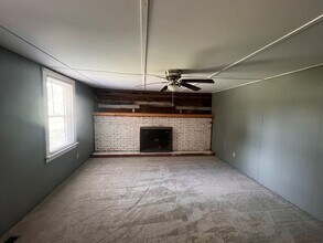 735 NC-24 in Cameron, NC - Building Photo - Building Photo